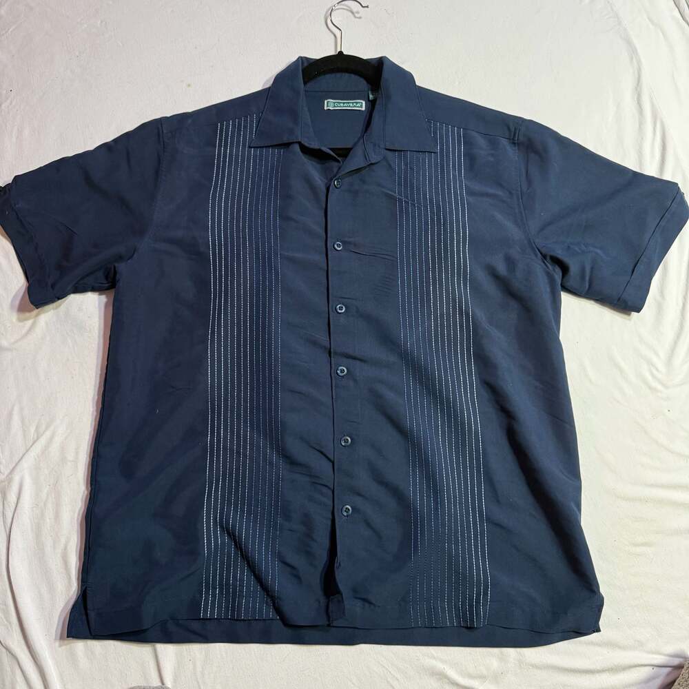 Cubavera Men's Short Sleeve Embroidered Guayabera Camp Shirt Navy Blue Size L